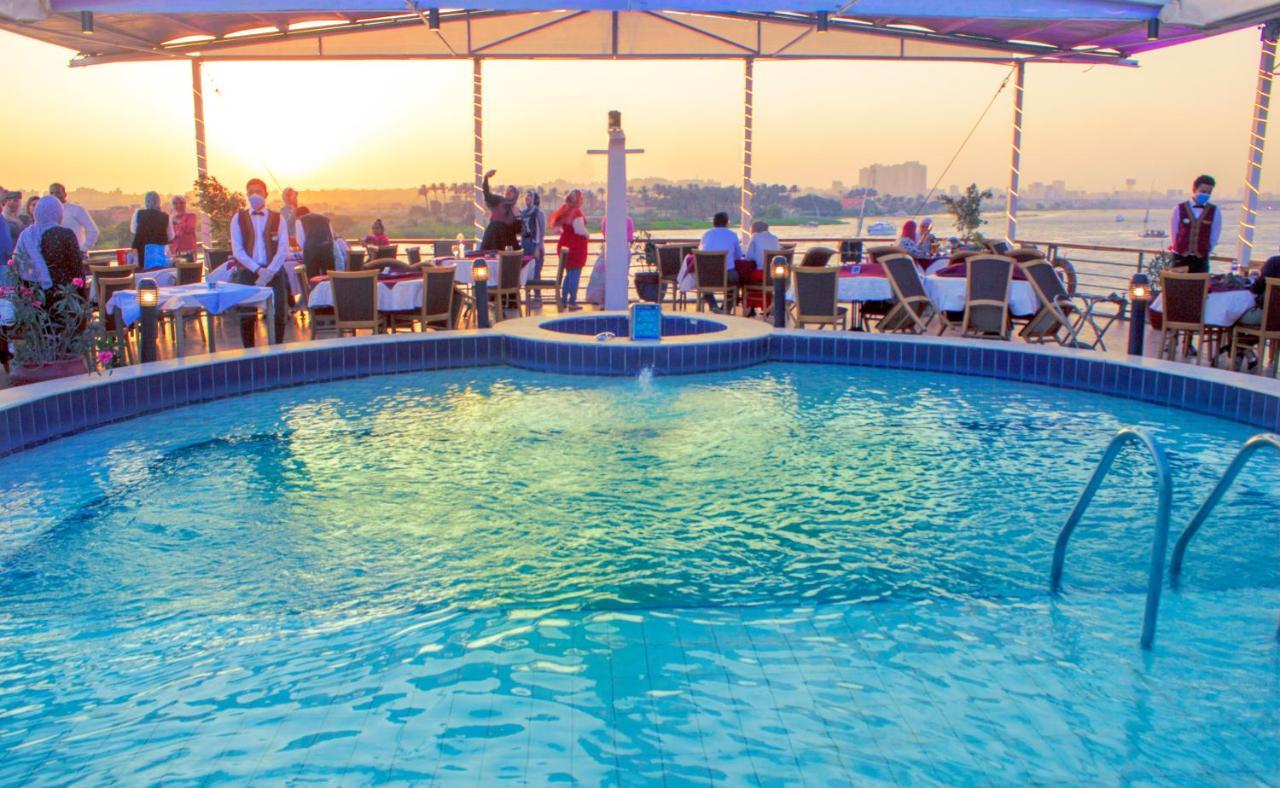 Nile View Jewel Hotel Kairo Exteriör bild
